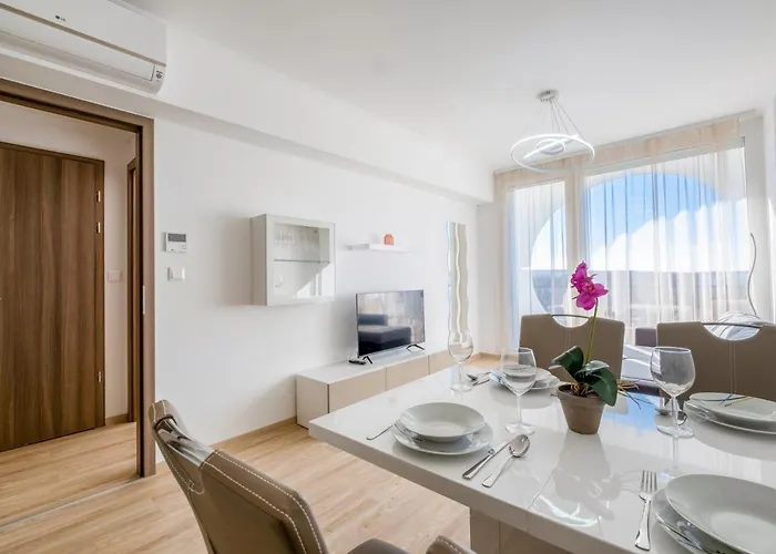Myflat Panorama - Cirkalo 709 Apartament